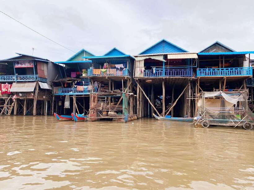 Tonle sap, Kompong Phluk (Floating village) Private Tour - Dry season or rainy season?