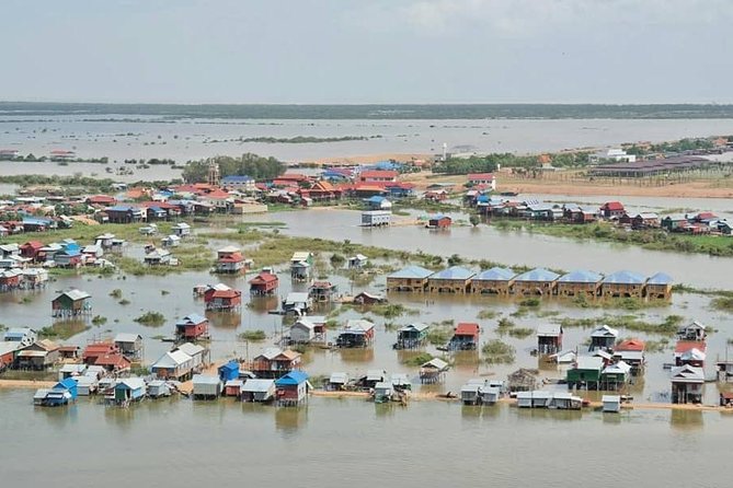 Tonle Sap Lake and Kampong Phluk Village Private Half Day Tour - Seeing Kampong Phluk from the ground