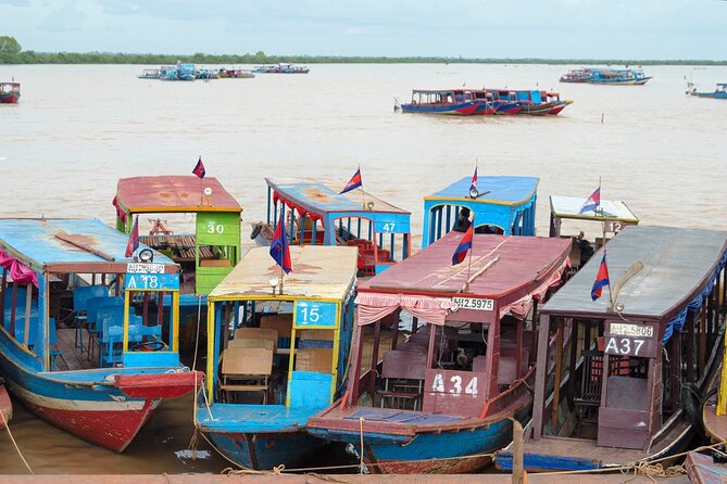 Tonle Sap Lake & Kampong Khleang Village Day Tour - Kampong Khleang and its 10-meter stilt houses