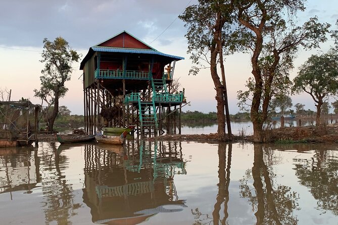 Tonle Sap Lake & Kampong Phluk Village Half-Day Tour - Walking through the village and seeing daily life