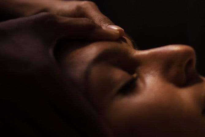 Traditional Head, Back & Shoulder Massage in Siem Reap - Key Points at a Glance