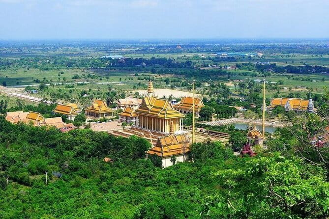 Udong Historical Site Tour - Climbing Udong Mountain from the back ridge