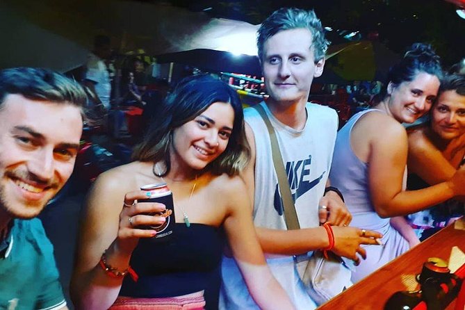 Unlimited Drinks - Sunset City Tour - 2 Hours - Music, Wi-Fi, and the host