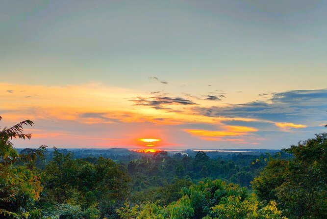 Unveiling 2 Days Private Angkor Wat/Beyond In Sunrise/Sunset Tour - Ta Prohm and Bayon, two very different faces of Angkor