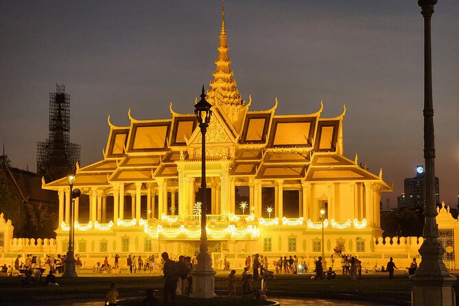 Visit 9 Places in 3 Hours by Private Tuk-Tuk - Why a Night Tuk-Tuk Ride Works So Well