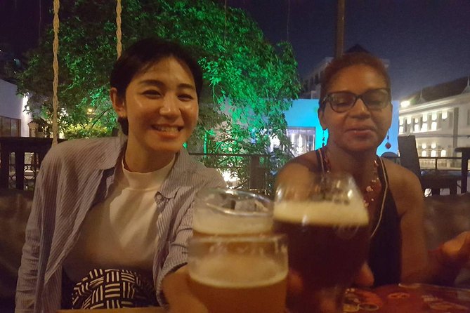 Walking into Local Nightlife City Tour - What this Phnom Penh night tour is really offering