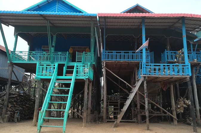 War Museum, Killing Field and Floating Village ( Kampong Phluk) - Who will get the most from this day